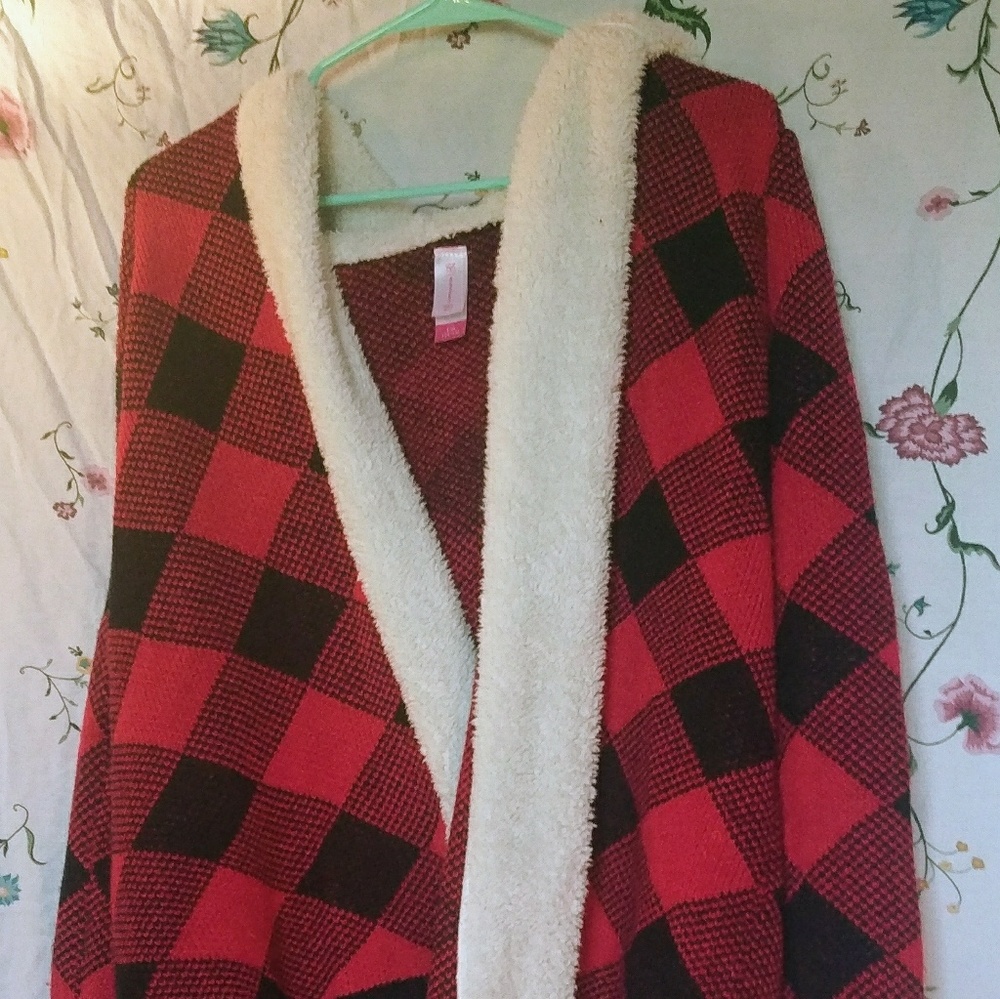 No Boundaries White,  Red, and Black plaid